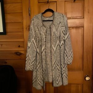 Women Sweater 2x plus size gray and off white. Bought from Cato. Fluffy. 45.00